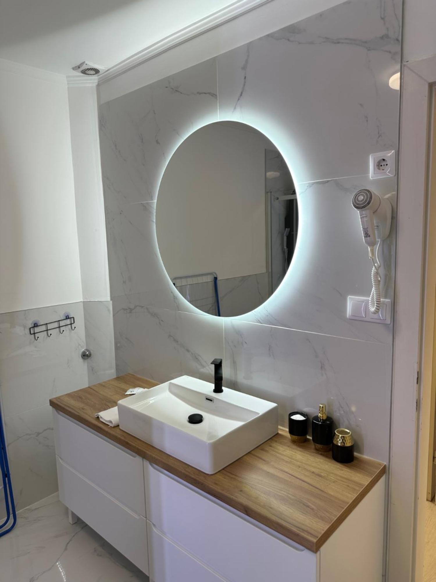 Hotel Forras Komárom Zewnętrze zdjęcie