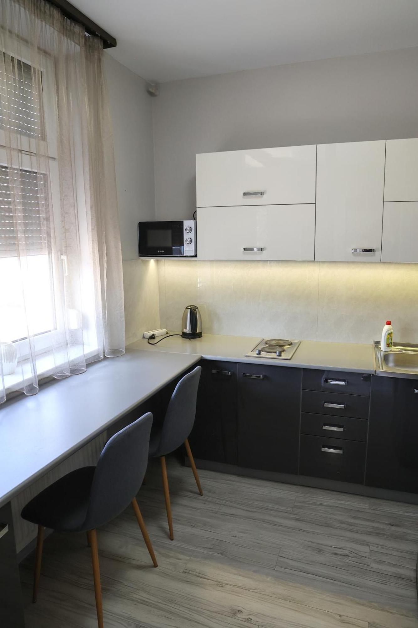 Hotel Forras Komárom Zewnętrze zdjęcie