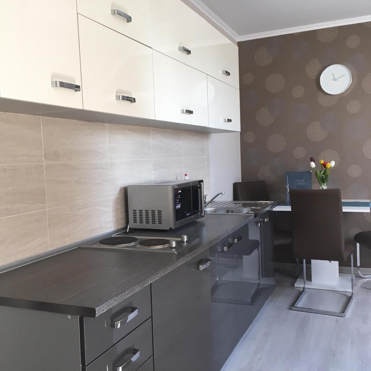 Hotel Forras Komárom Zewnętrze zdjęcie